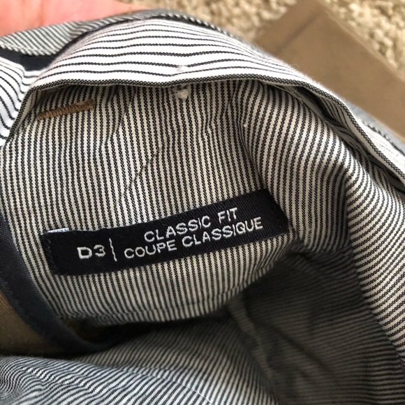 Dockers D3 Classic Fit Khaki Pants - Picture 6 of 6